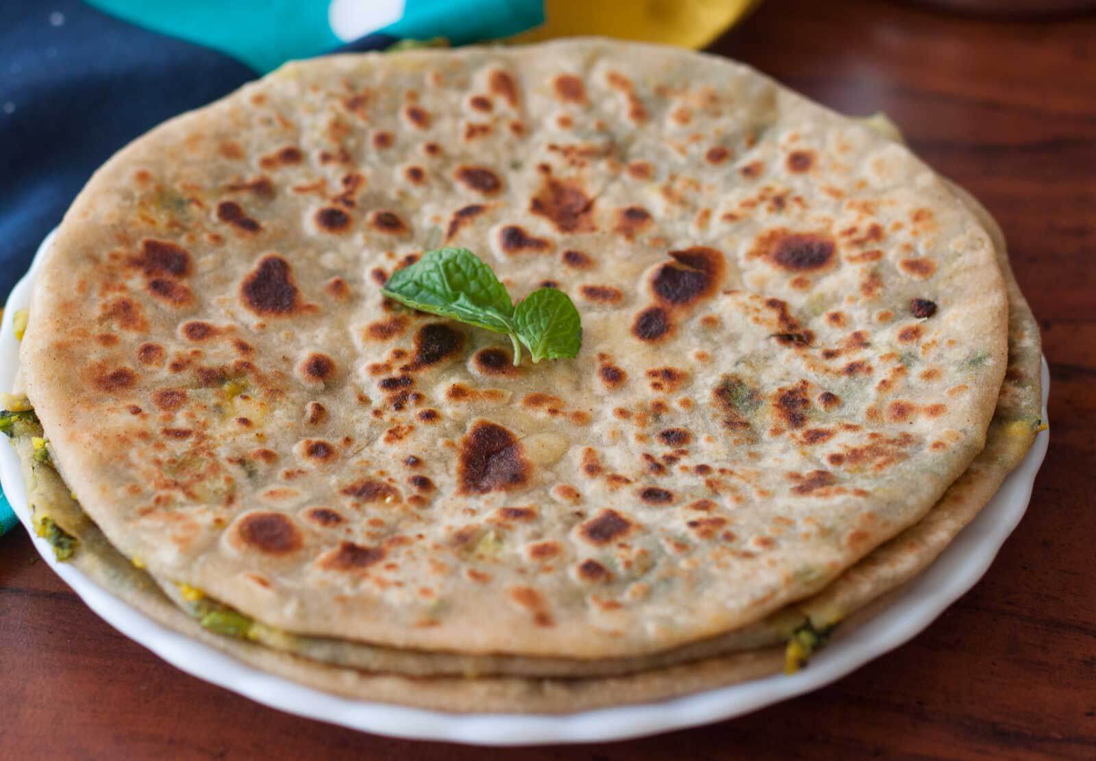 Aloo Paratha (1 pcs)